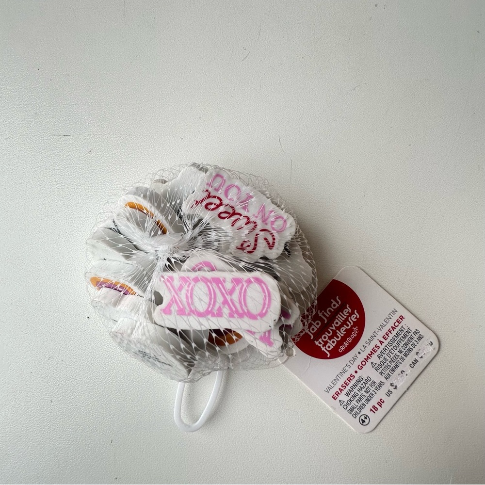 Creatology Valentine's Day Heart Erasers 18pc New Fab Finds XOXO Sweet On You